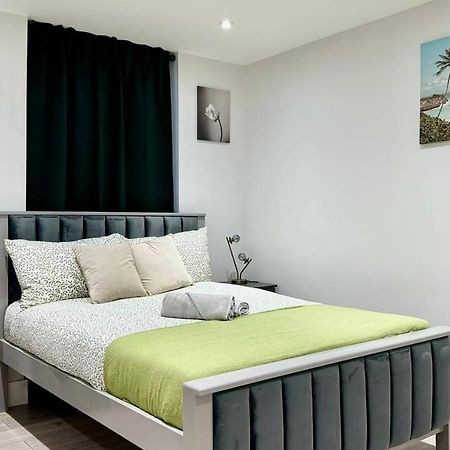 Guest&Rest Elite 2 Apartment Londra Exterior foto